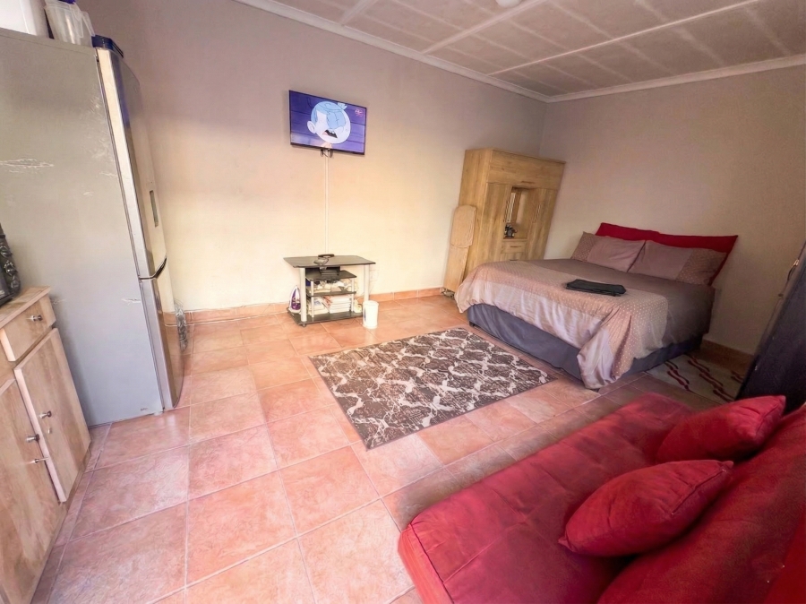 12 Bedroom Property for Sale in Quigney Eastern Cape